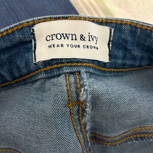 Crown & Ivy wide leg crop jeans size 12